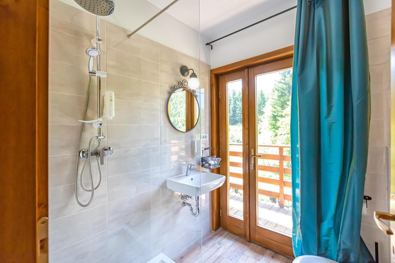 Chiba Chalet Тимишу-де-Жос Экстерьер фото