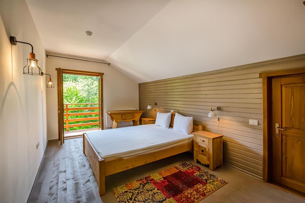 Chiba Chalet Тимишу-де-Жос Экстерьер фото