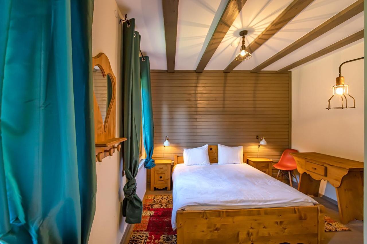 Chiba Chalet Тимишу-де-Жос Экстерьер фото