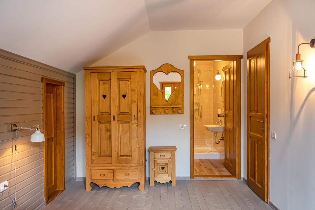 Chiba Chalet Тимишу-де-Жос Экстерьер фото